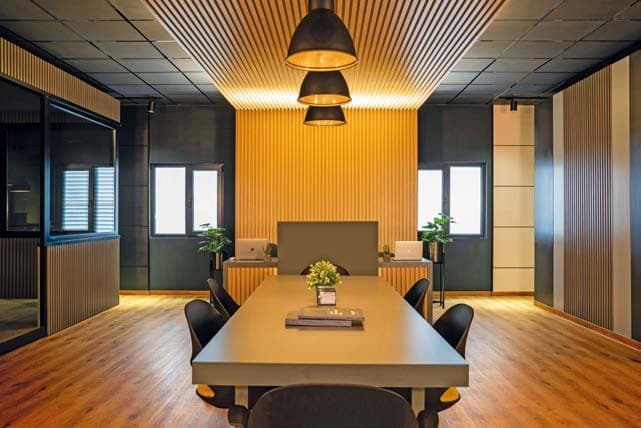 Bardage Composite - Tour de Bureaux